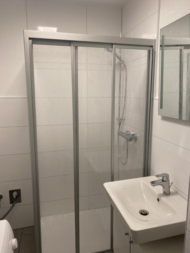 Zur Schleuse - Bis 6 Personen Mit Gem Garten * Rostock